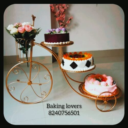CYCLE CAKE STAND