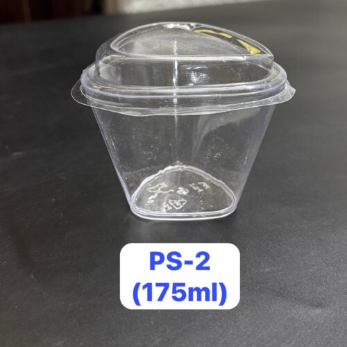 Triangular plastic cups 175ml