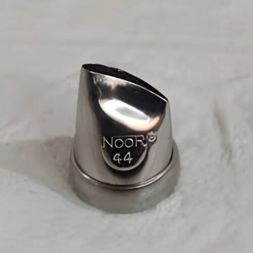 Noor 44